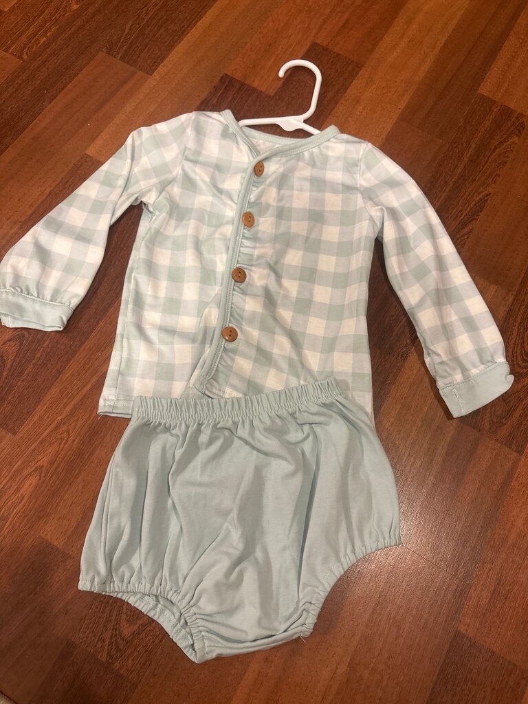 Mint Green Gingham Baby Diaper Set