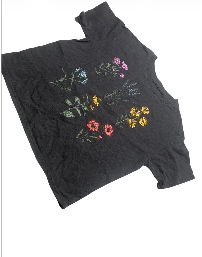 Floral Printed Black T-Shirt 10/12