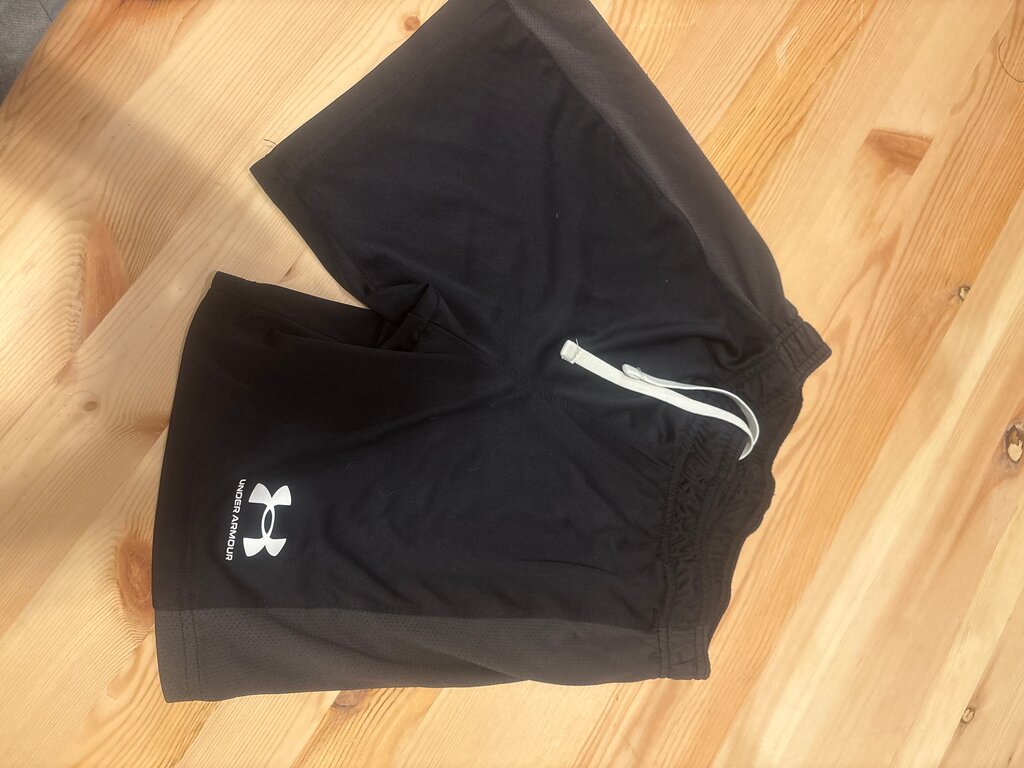 Under Armour Medium Athletic Shorts
