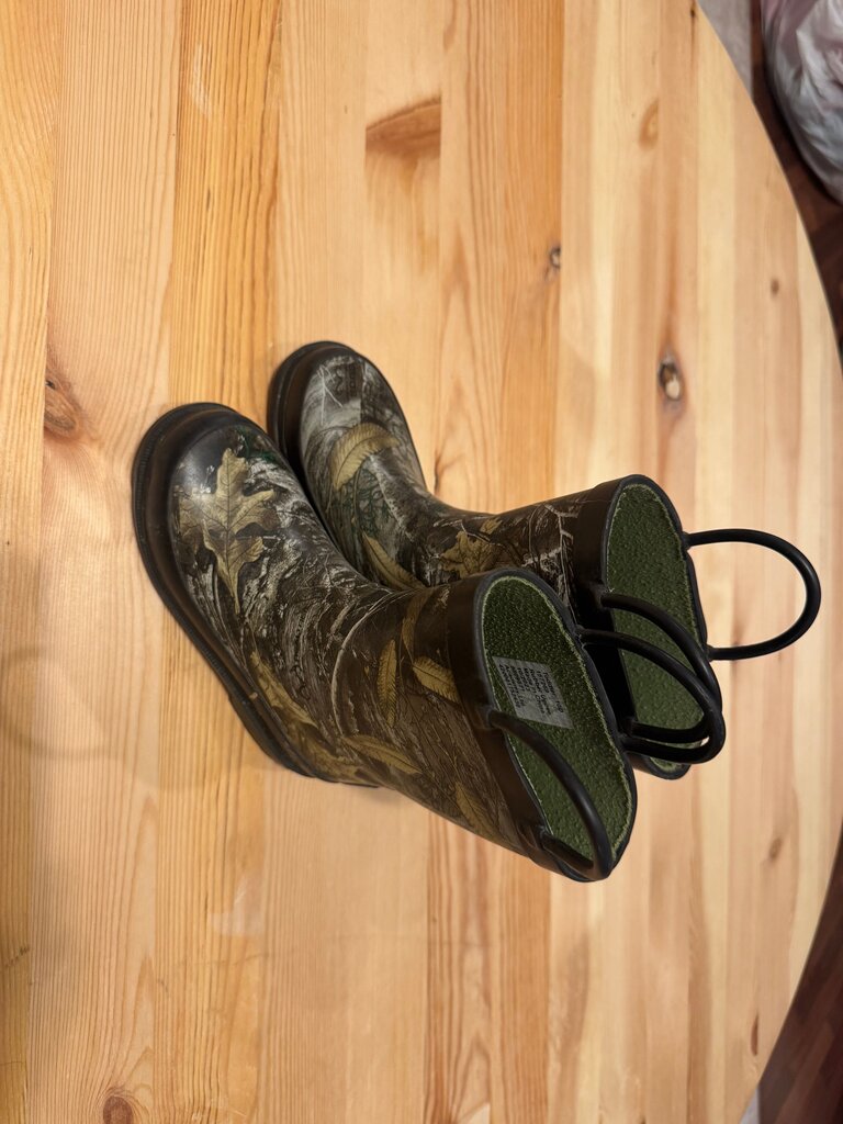 10 CCamouflage Rubber Boots