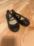 10C Black Ballet Flats