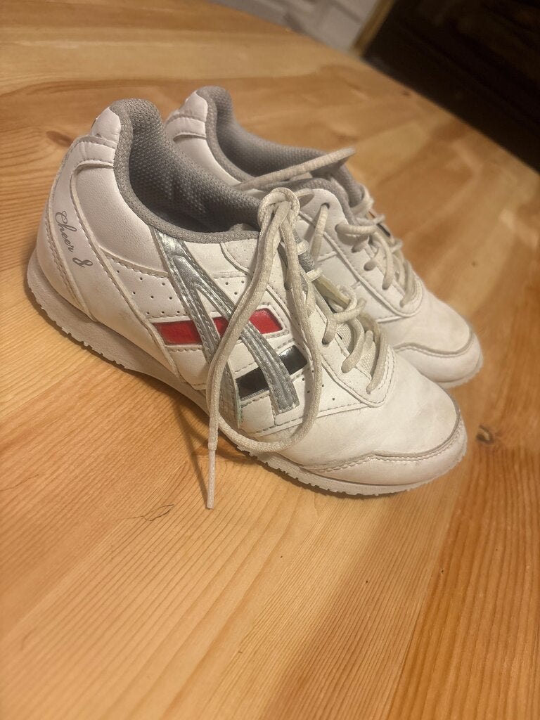 12K White and Red Asics Running Shoes