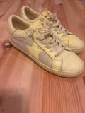 7W Vintage Yellow Sneakers with Star Design