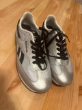 Size 8 Reebok Running Shoes