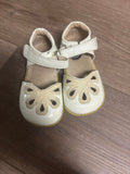 Livi Lucy Girls White Sandals with Floral Design