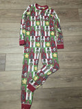 Buc-cee's Christmas Themed Pajama Set