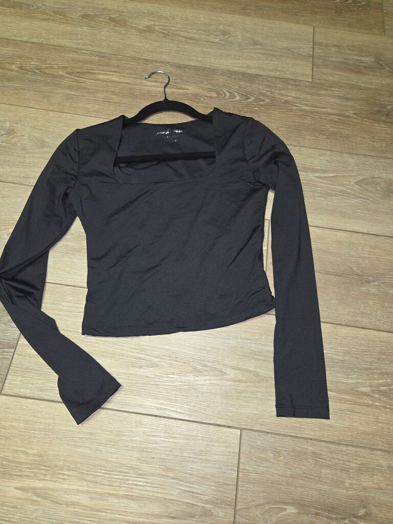 Black Long Sleeve Top