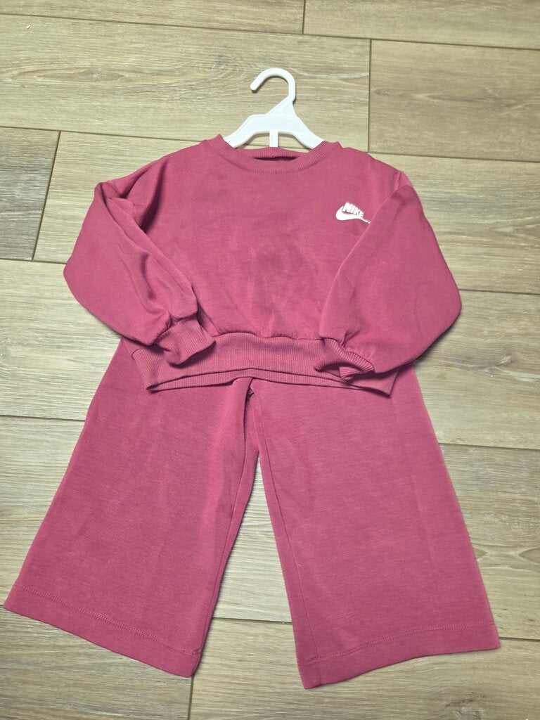 Nike Girls' Pink Sweatshirt and Pants Set