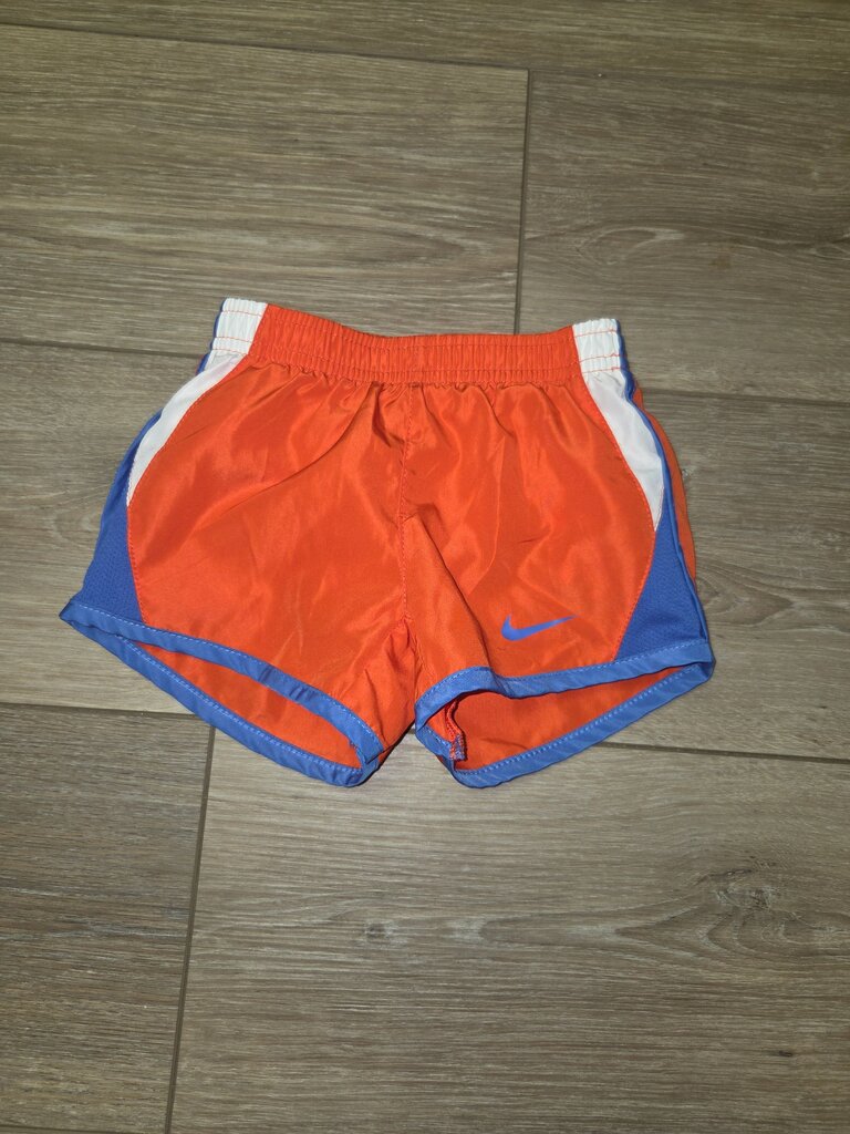 Nike Luned Shorts