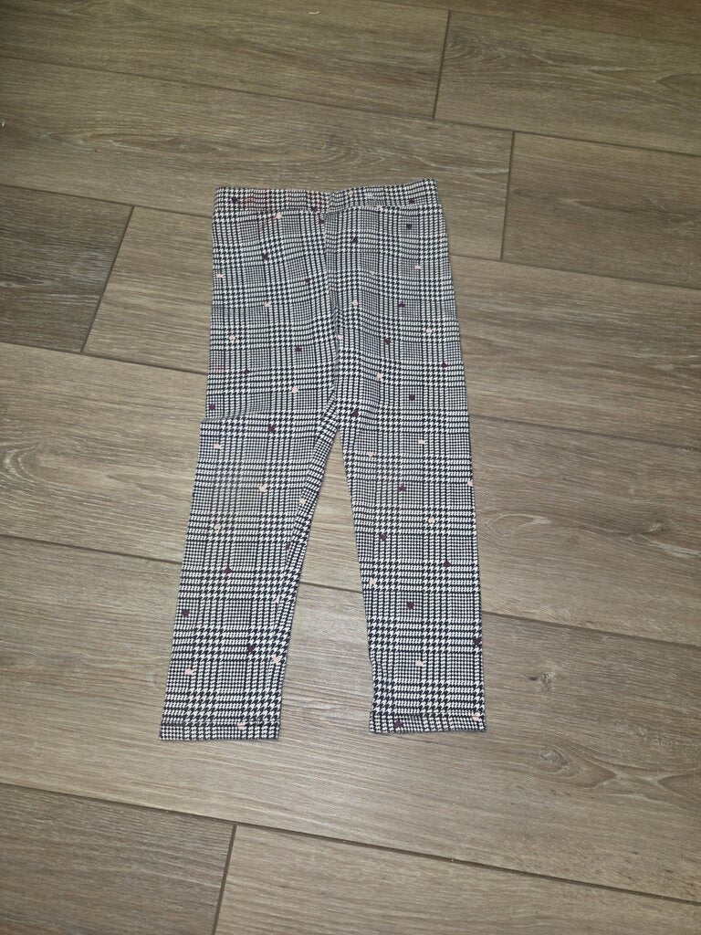 Girls' Black and White Checkered Leggings