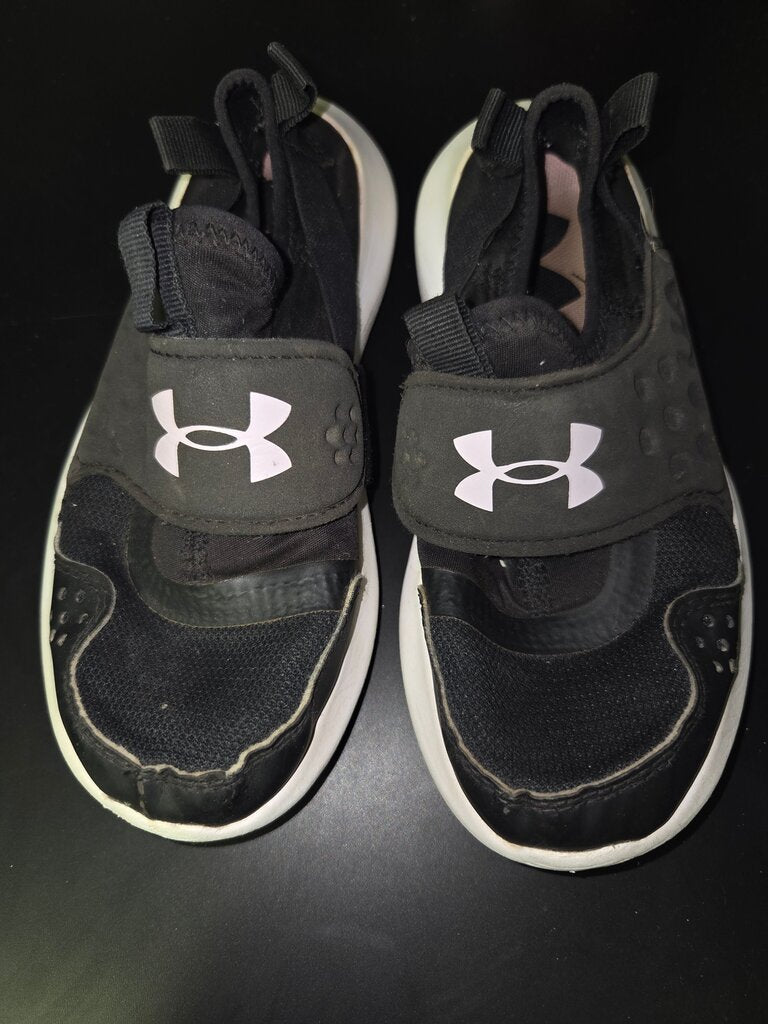 Under Armour Black Athletic Shoes