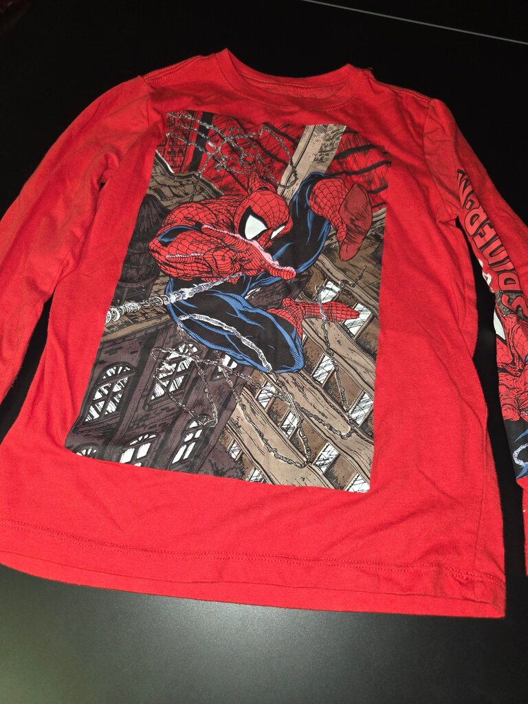 Spiderman Long Sleeve T-Shirt