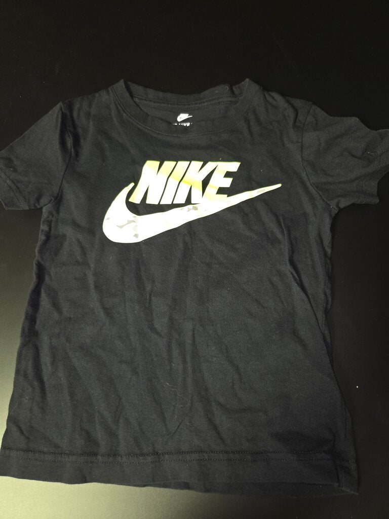 Nike Boys Black T-Shirt