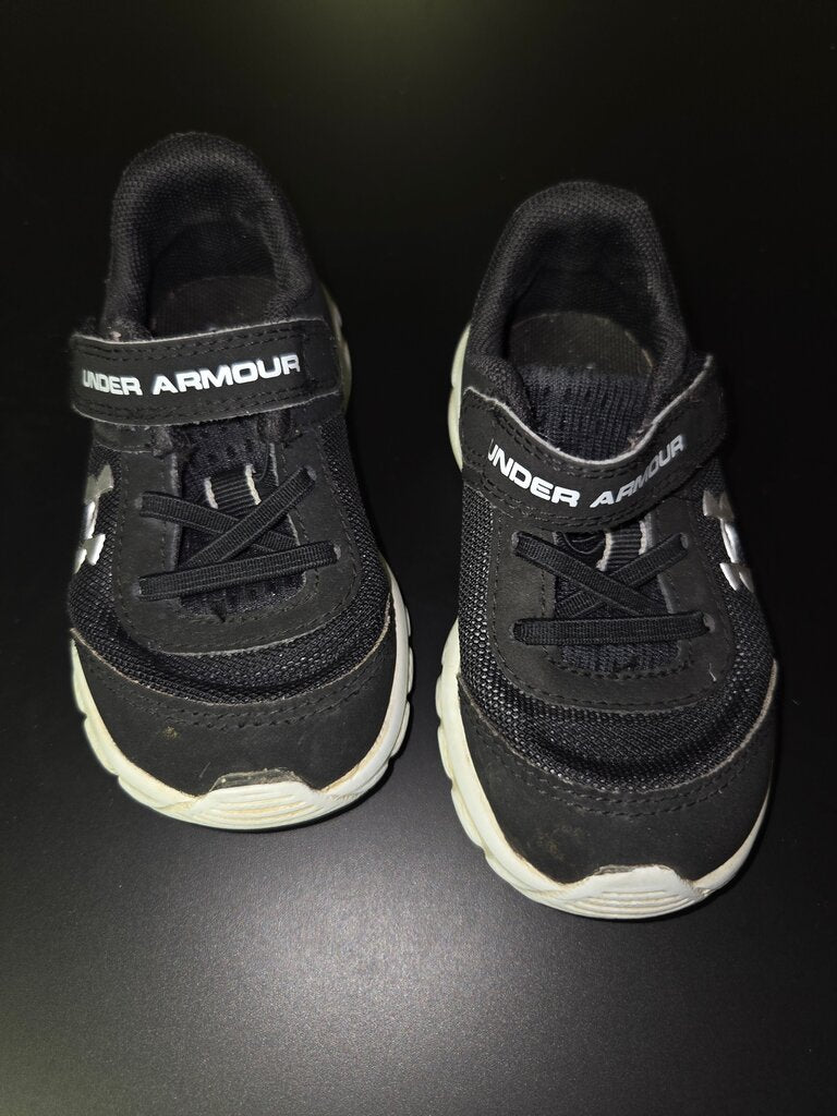 Under Armour Black Athletic Shoes