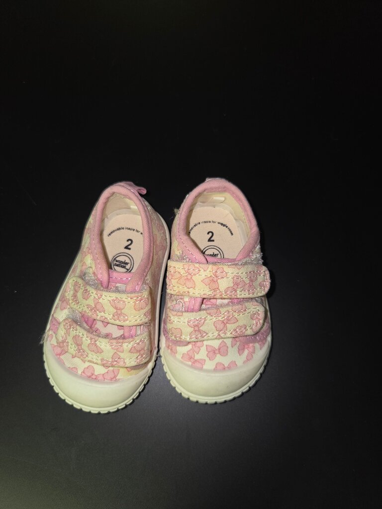 Toddler Girls' Pink Butterfly Sneakers