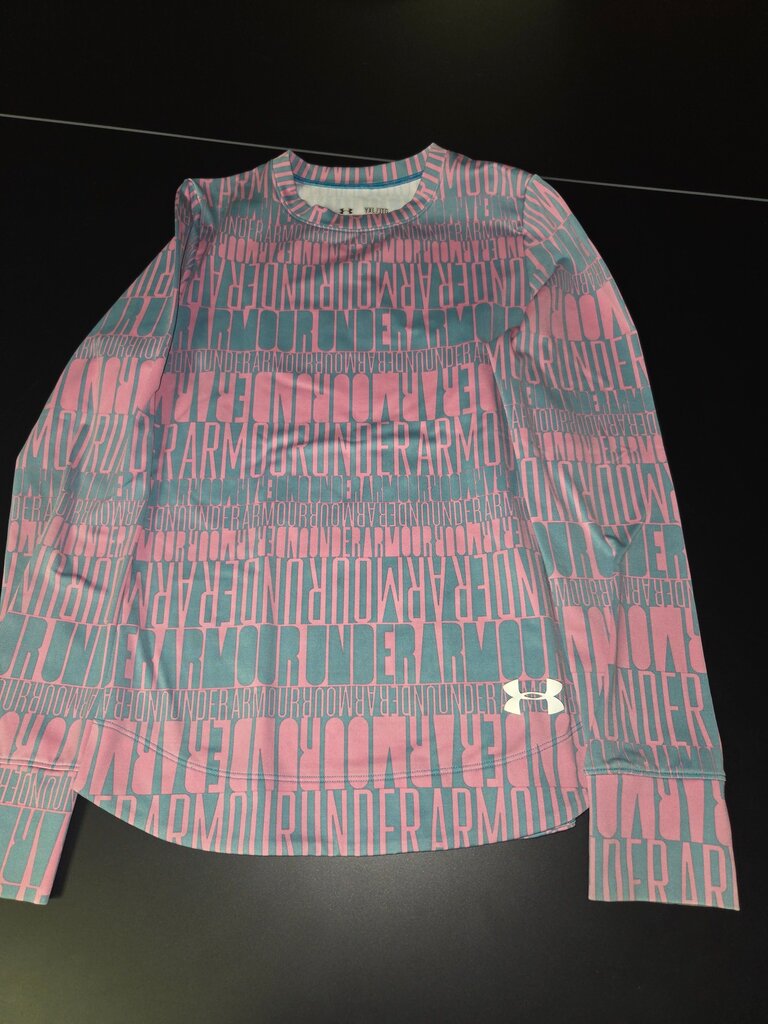 Under Armour Long Sleeve Shirt