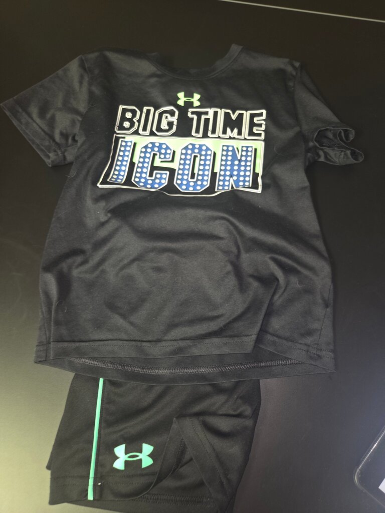 Under Armour Big Time Icon T-Shirt and Shorts Set