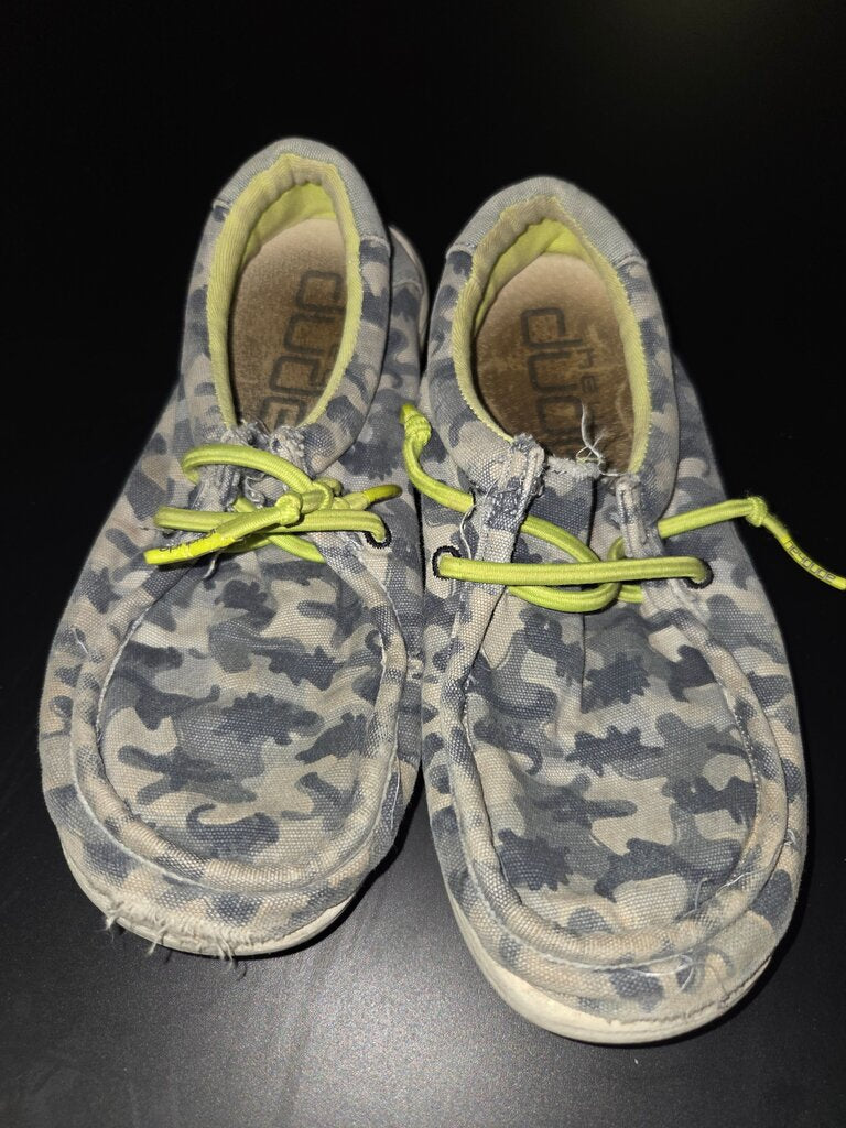 Camo Print Slip-On Shoes