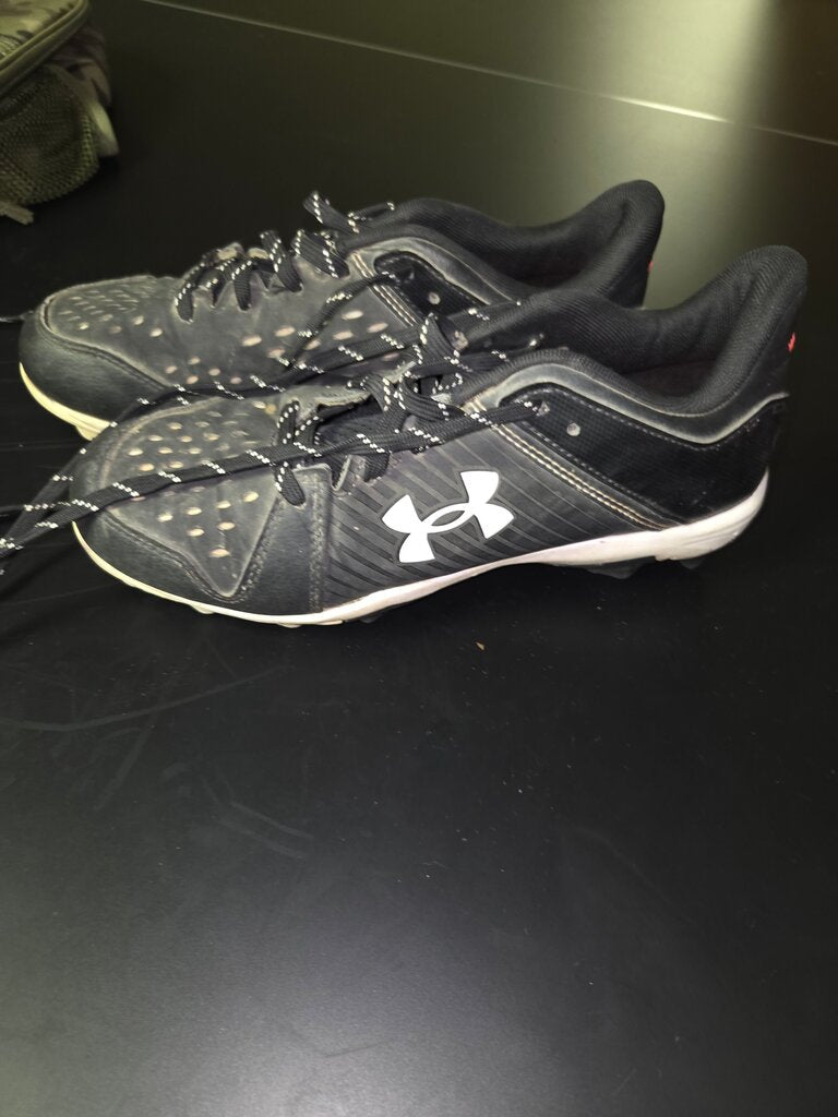 Under Armour Black Athletic Shoes